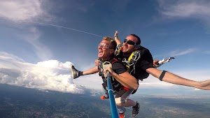 Dragon Fly Parachutisme place picture
