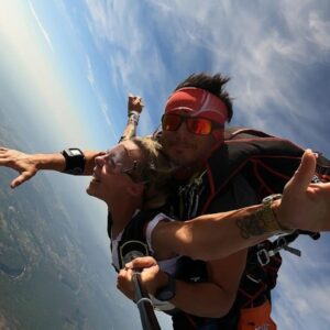 Mon saut en parachute avec Mario DragonFly Parachutisme
